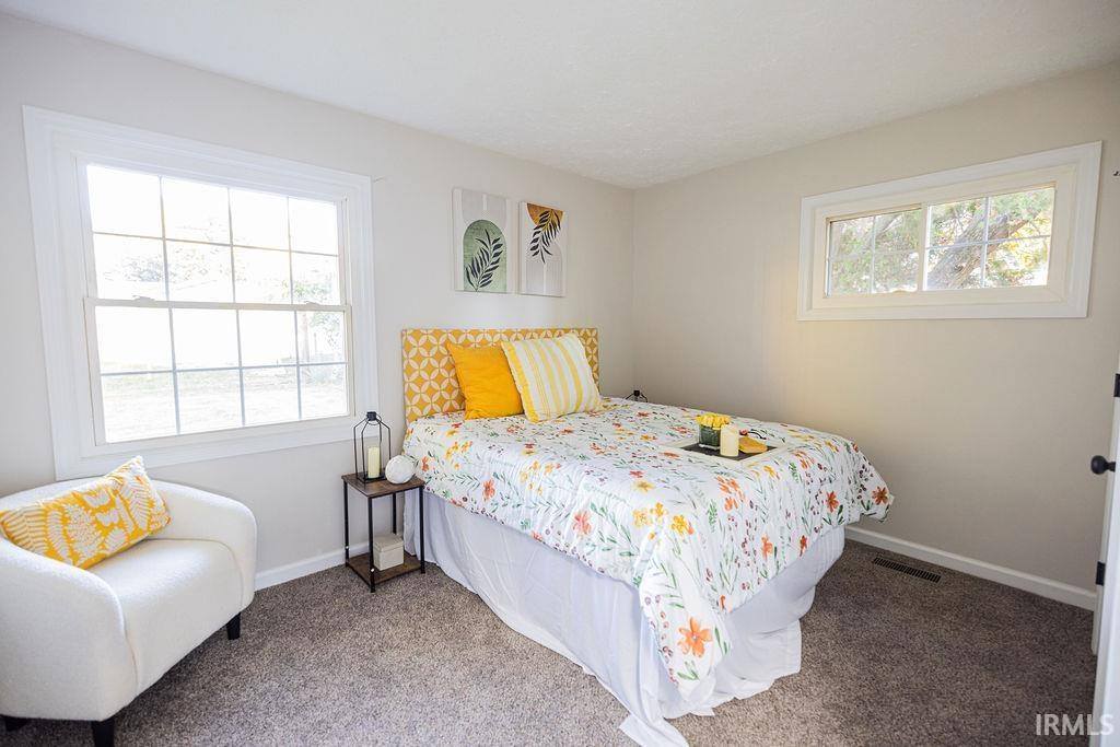 201 N Shellbark Road, Muncie, IN 47304