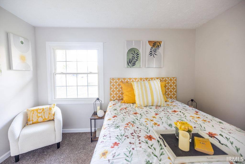 201 N Shellbark Road, Muncie, IN 47304