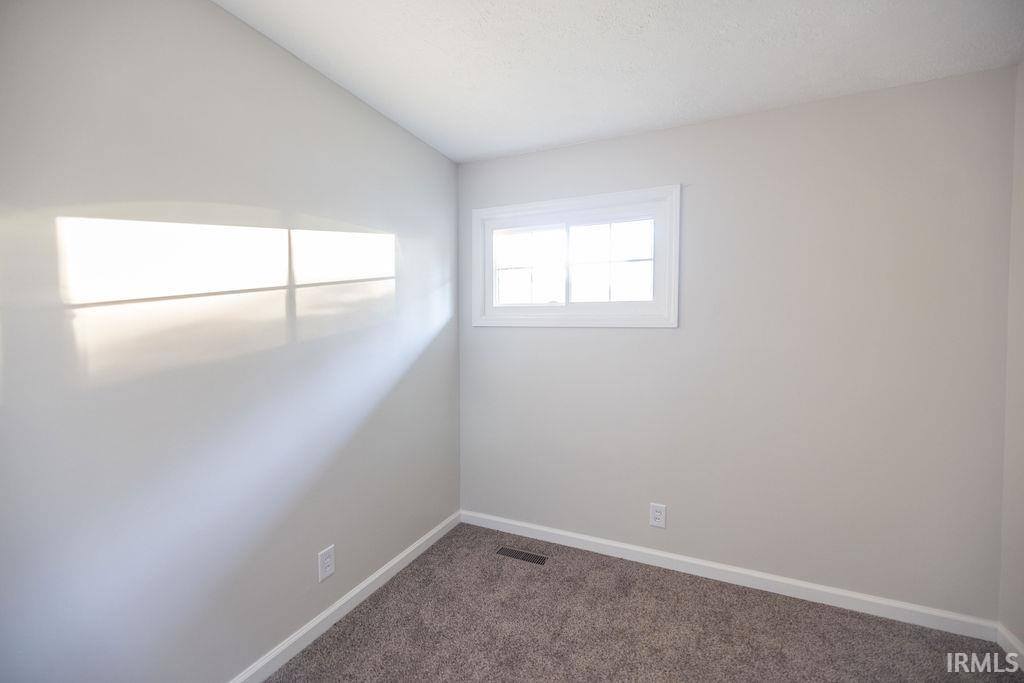 201 N Shellbark Road, Muncie, IN 47304