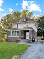 1468 South Float Avenue, Freeport, IL 61032