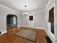 1468 South Float Avenue, Freeport, IL 61032