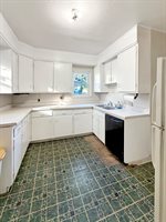 1468 South Float Avenue, Freeport, IL 61032