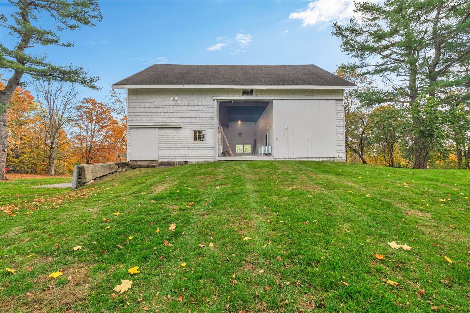 180 Main Road North, Hampden, ME 04444