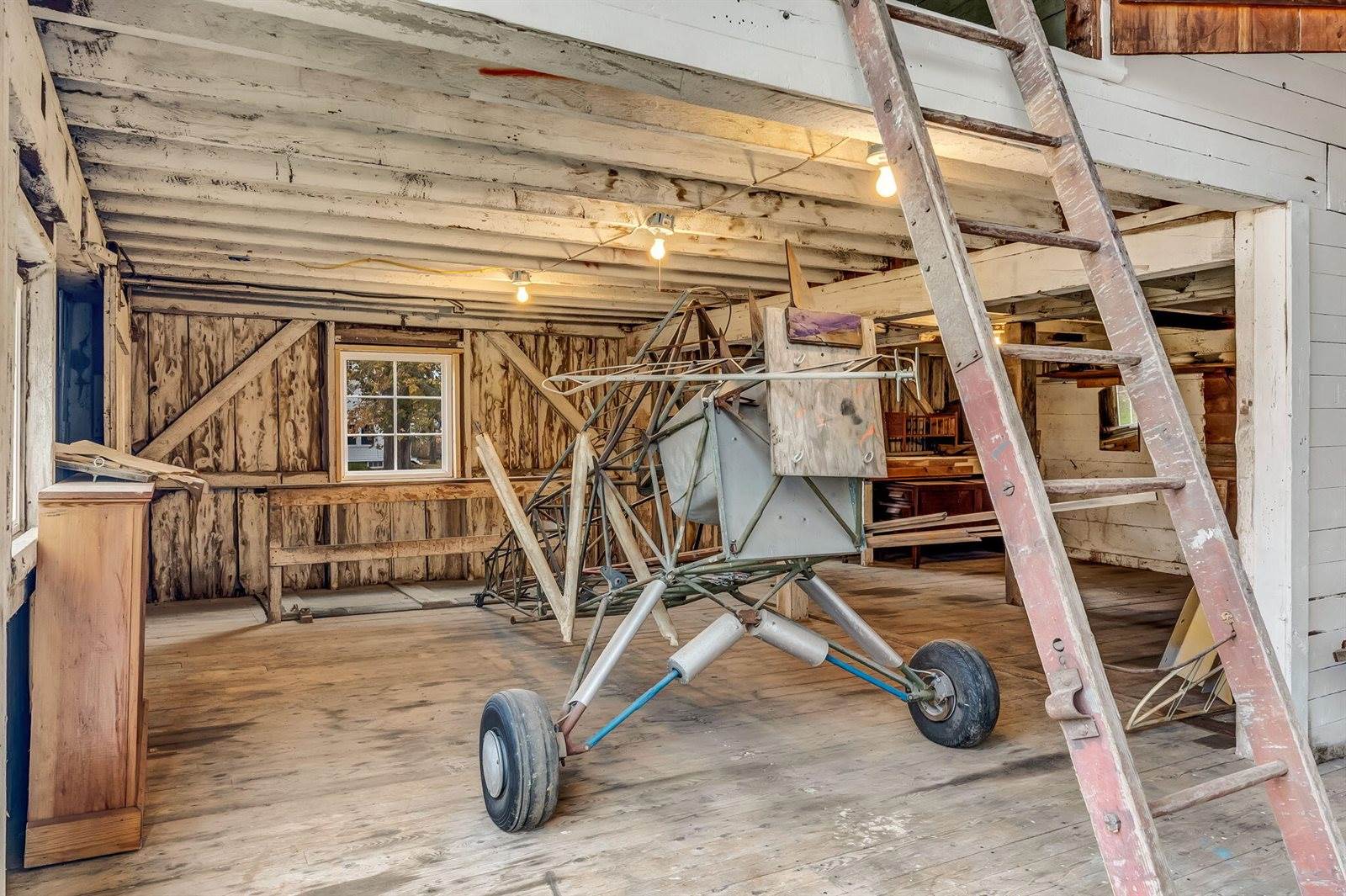 180 Main Road North, Hampden, ME 04444