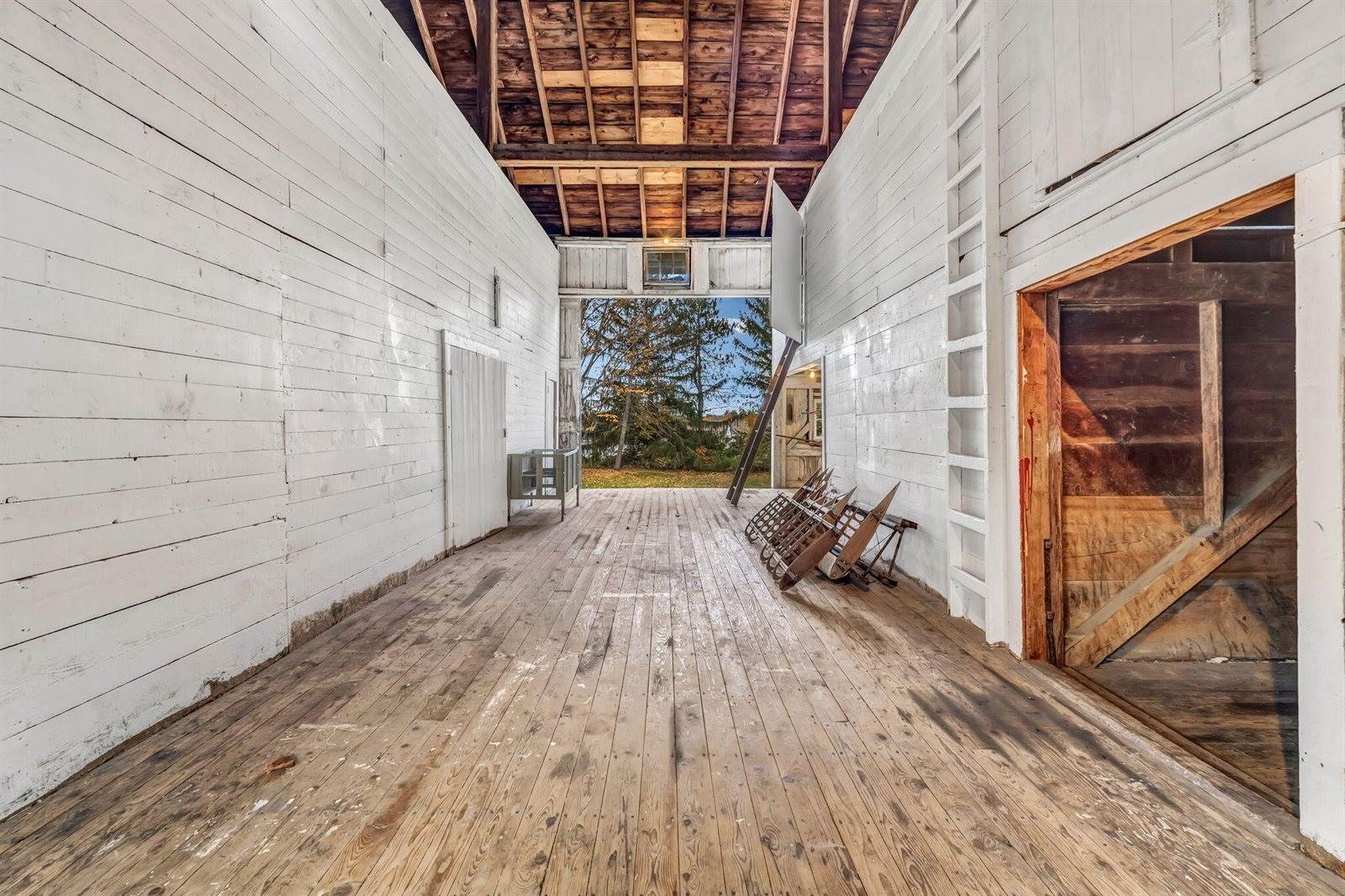 180 Main Road North, Hampden, ME 04444