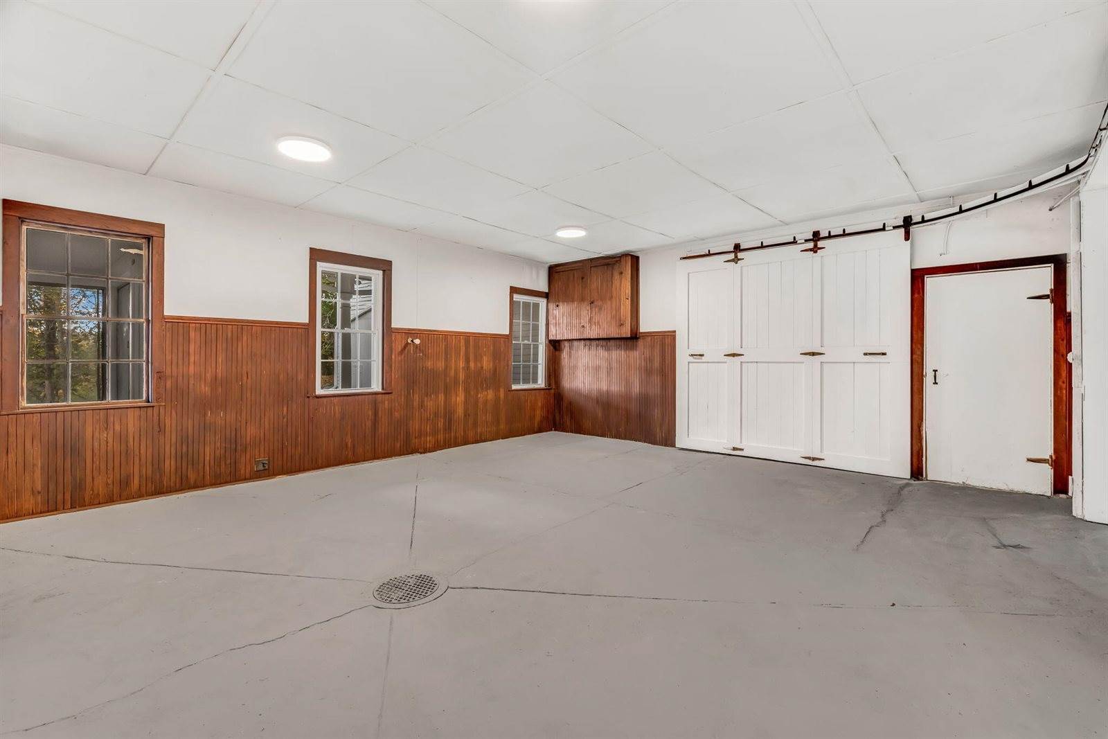 180 Main Road North, Hampden, ME 04444