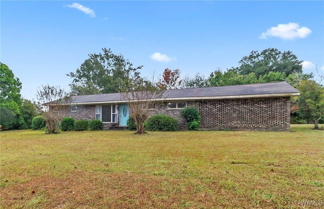 2931 County Rd 52, Moundville, AL 35474