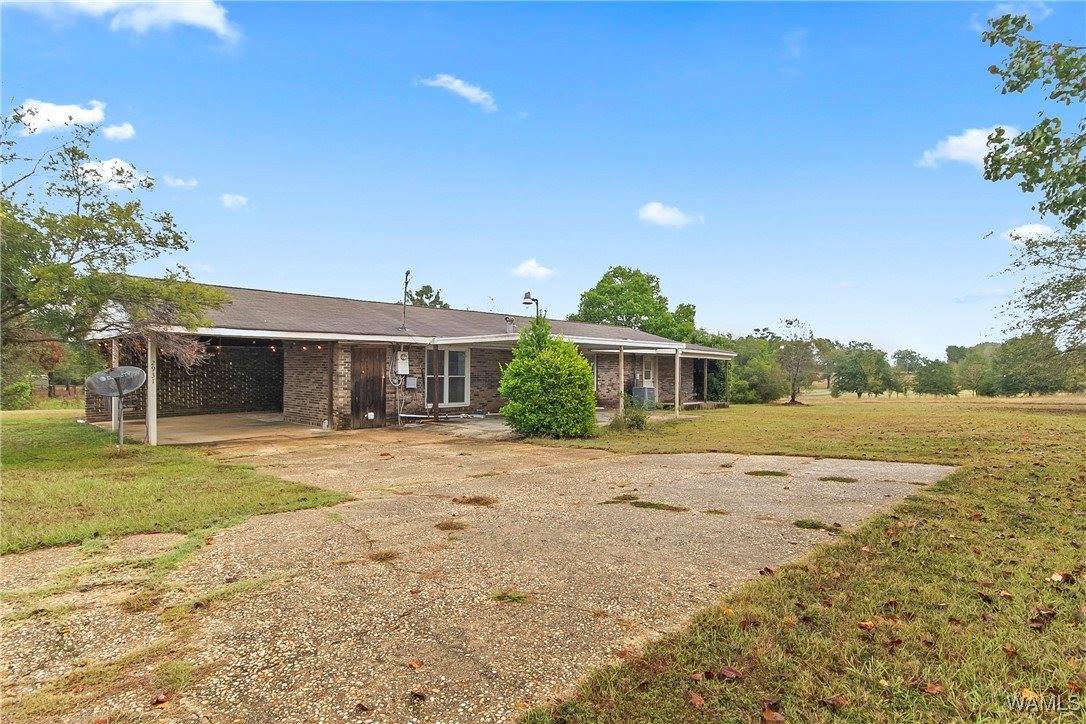 2931 County Rd 52, Moundville, AL 35474