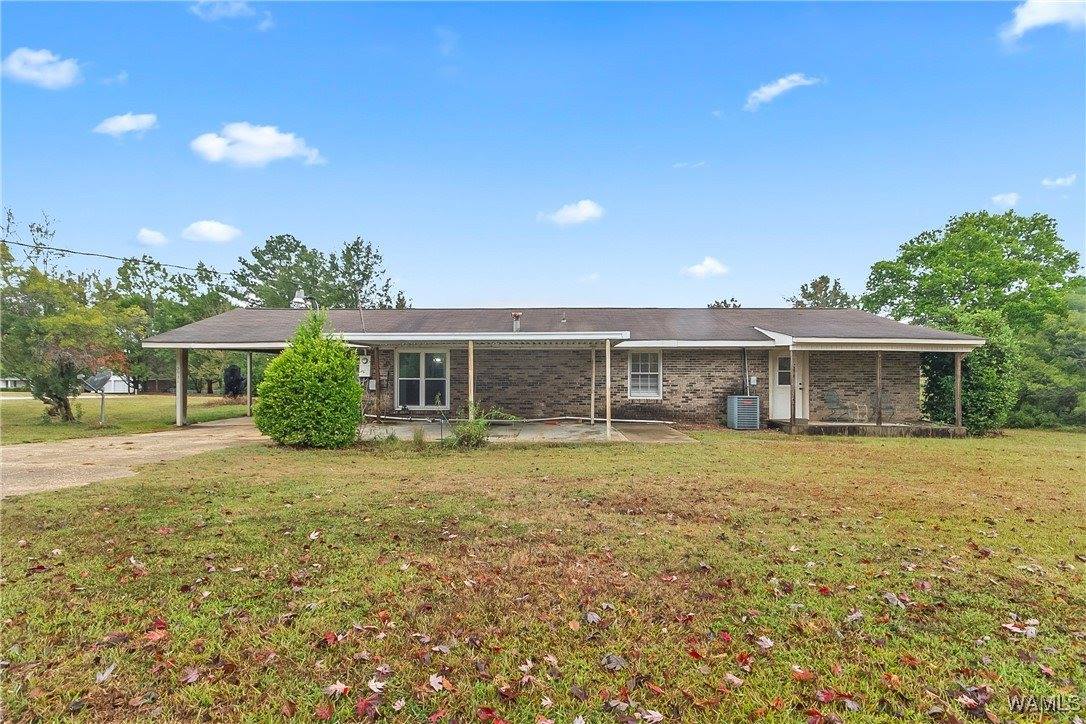 2931 County Rd 52, Moundville, AL 35474