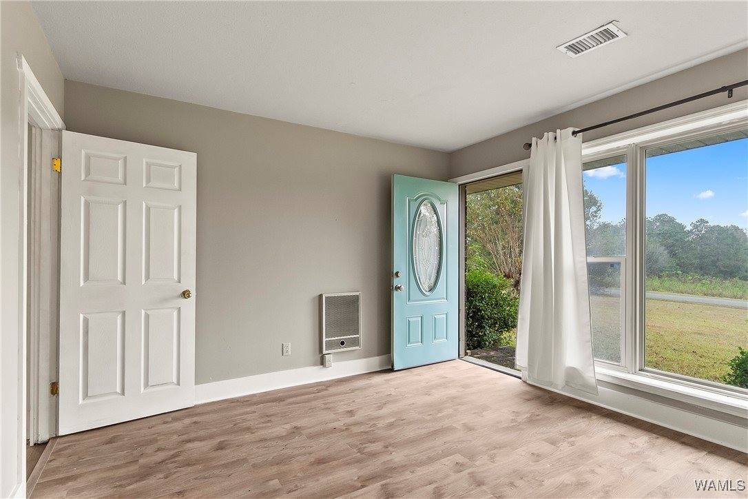 2931 County Rd 52, Moundville, AL 35474