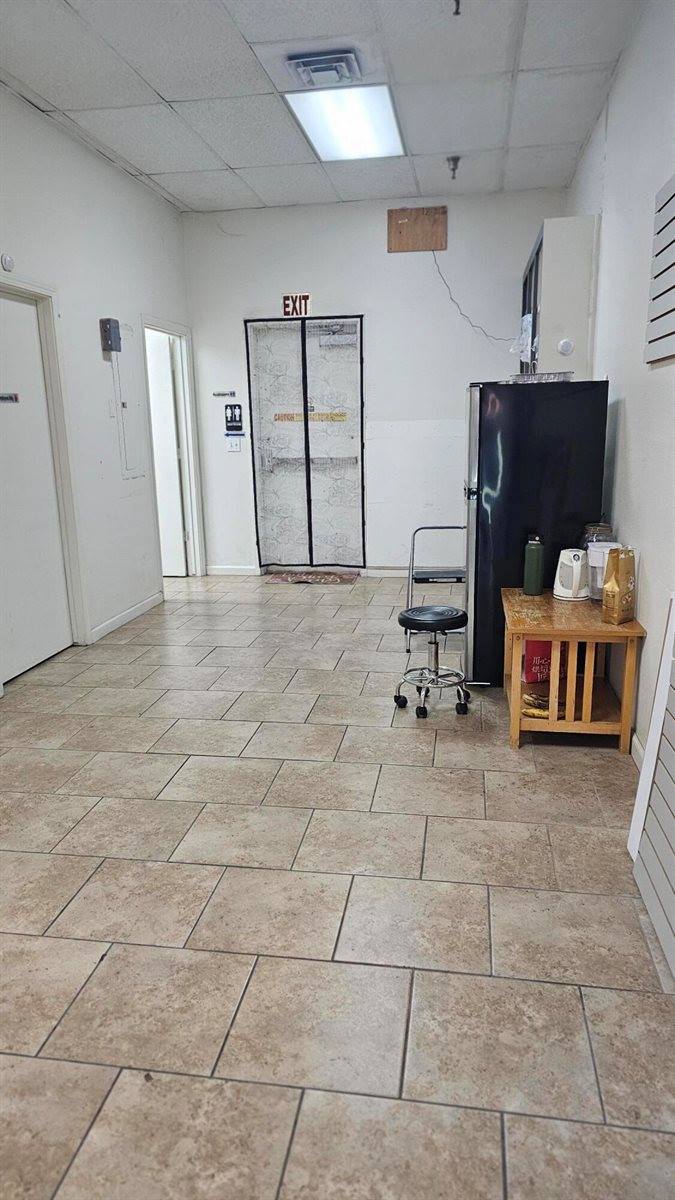 1426 North Ben Maddox Way, Visalia, CA 93292