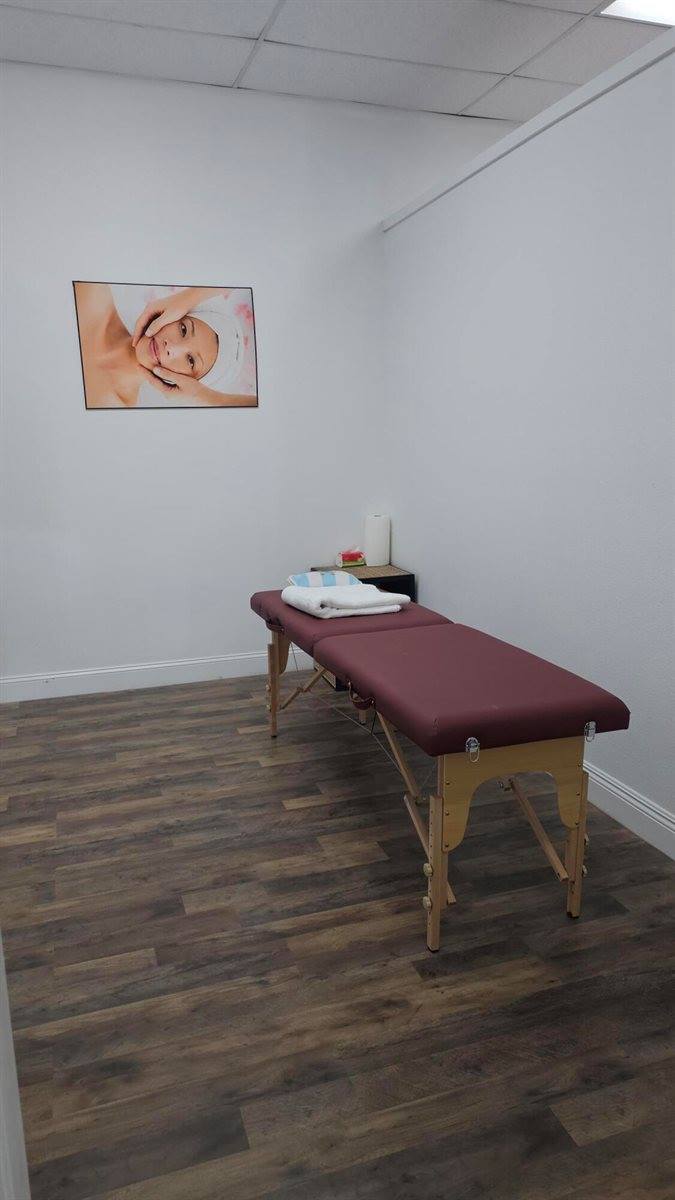 1426 North Ben Maddox Way, Visalia, CA 93292