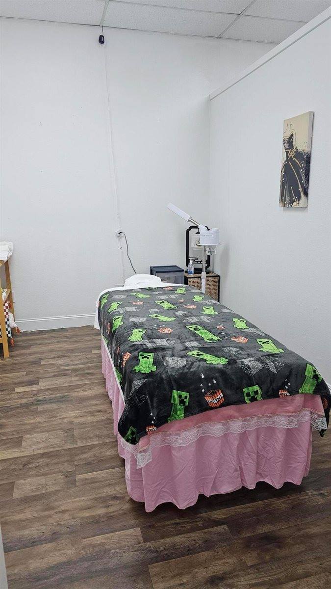 1426 North Ben Maddox Way, Visalia, CA 93292