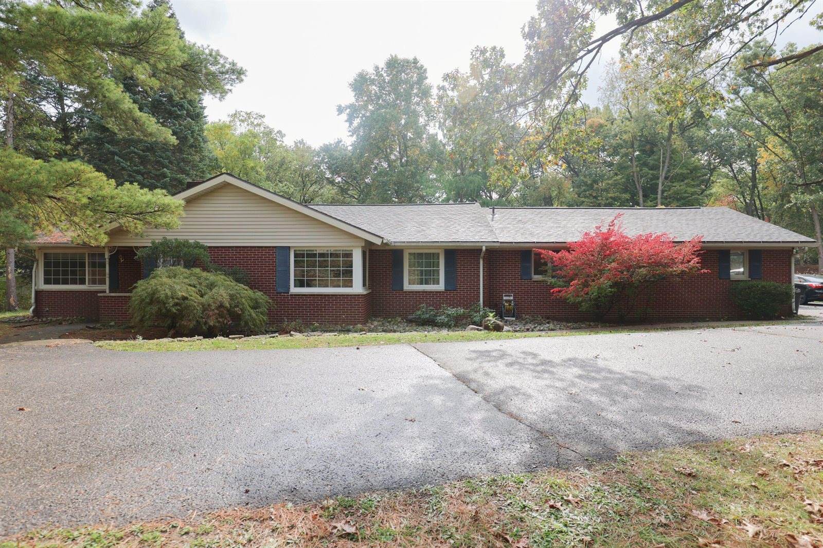 921 West Kilgore Road, Portage, MI 49024