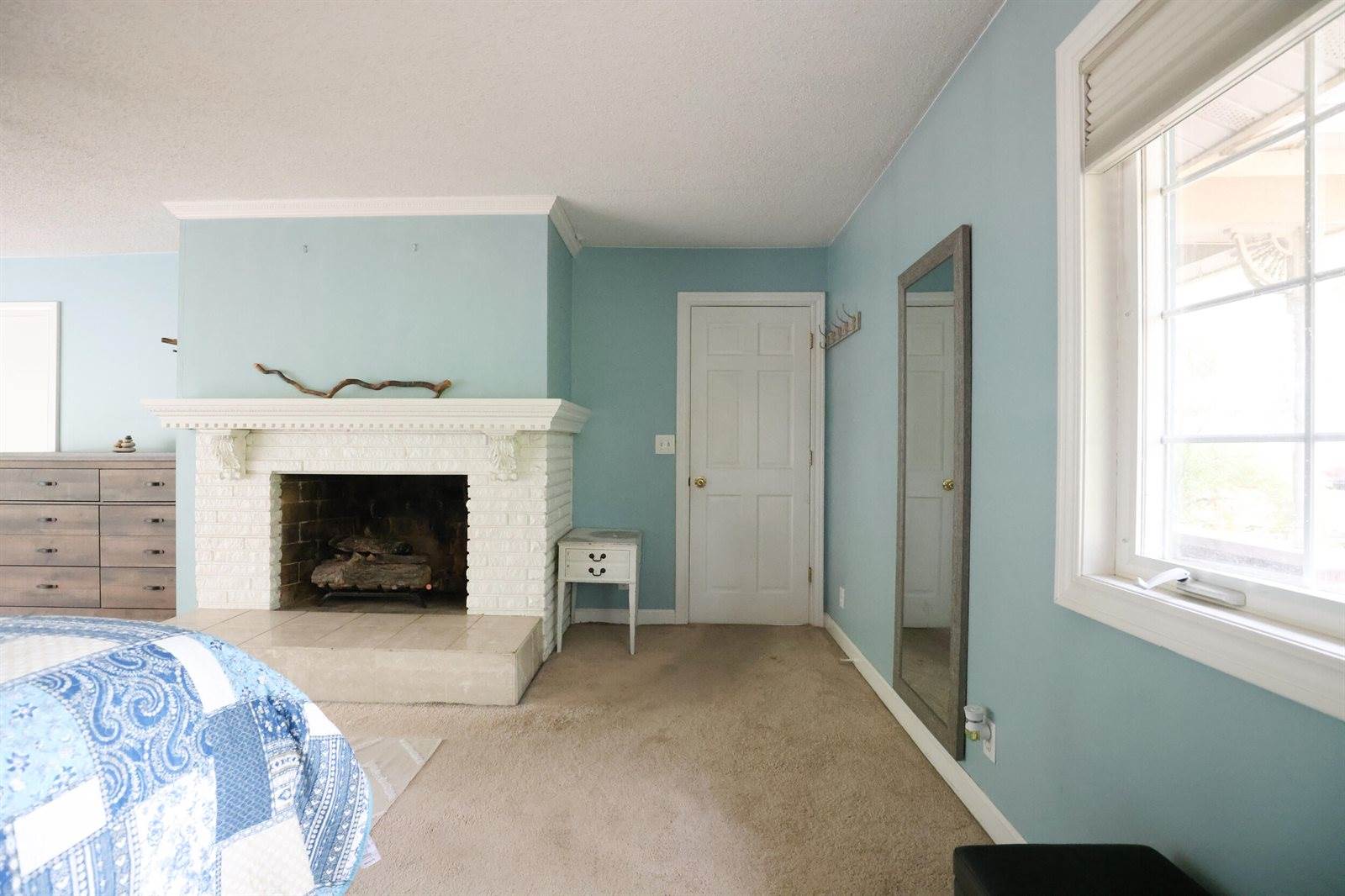 921 West Kilgore Road, Portage, MI 49024