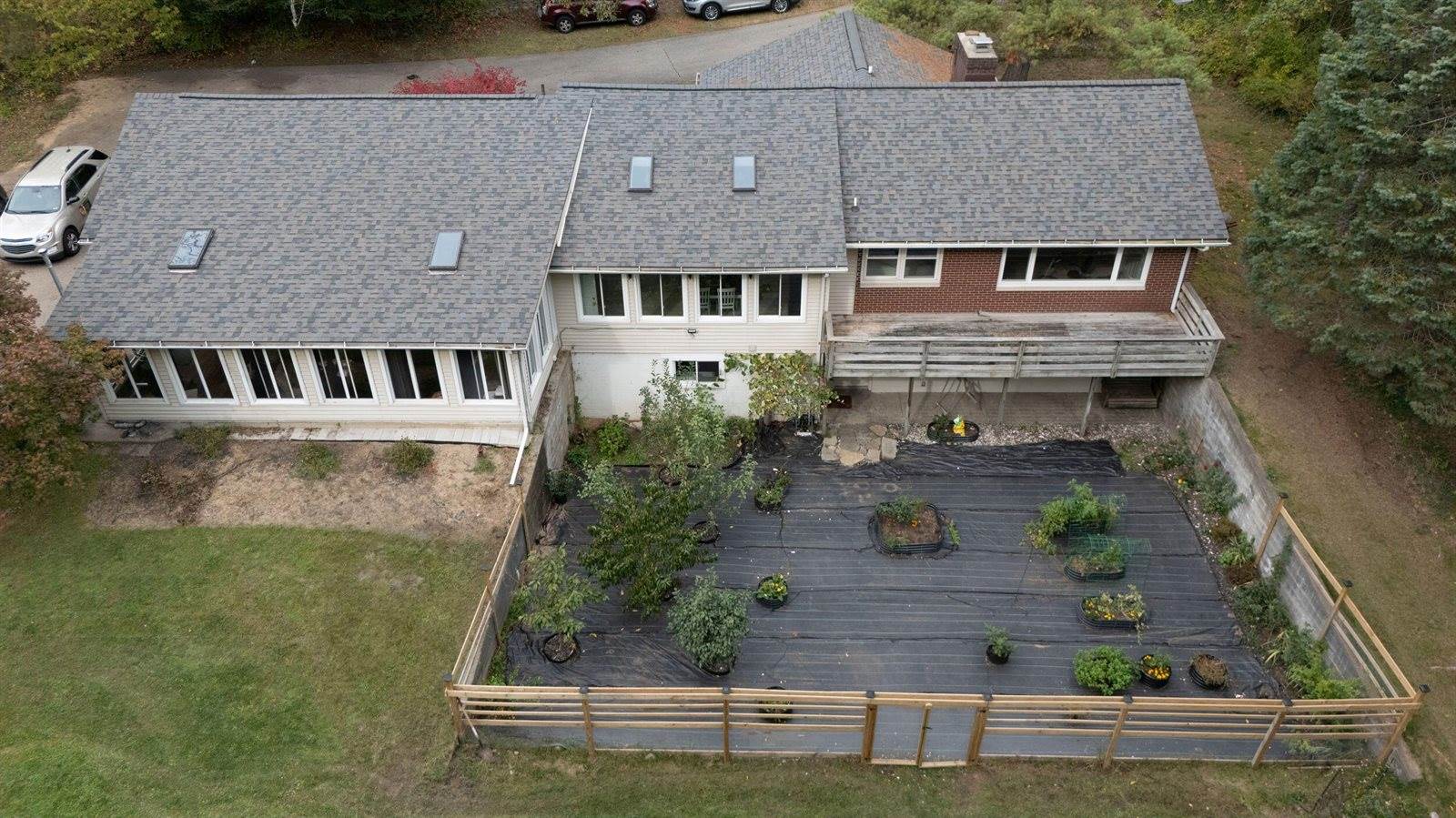 921 West Kilgore Road, Portage, MI 49024