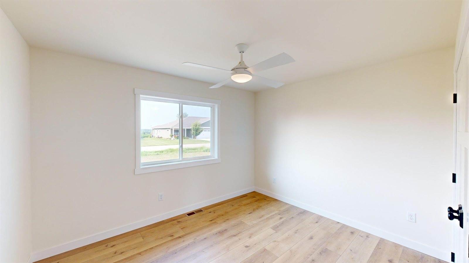 152 Sunflower St, Westby, WI 54667