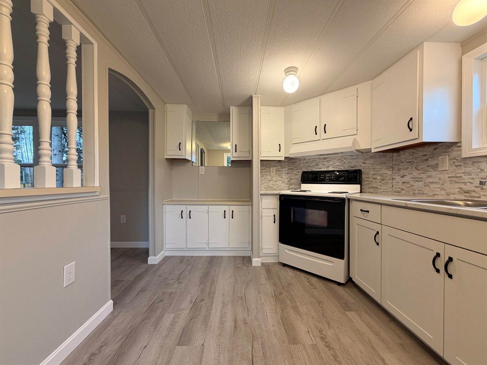 48 Bushey Street, Ashland, ME 04732