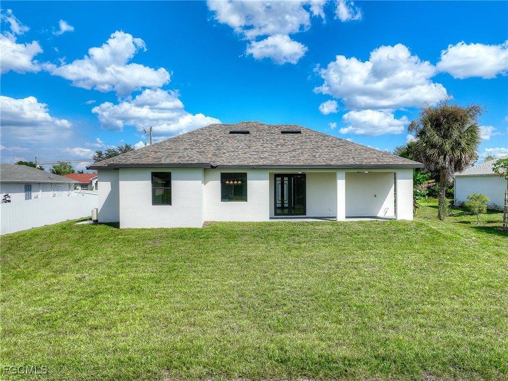 1019 Cedartree Avenue, Lehigh Acres, FL 33971