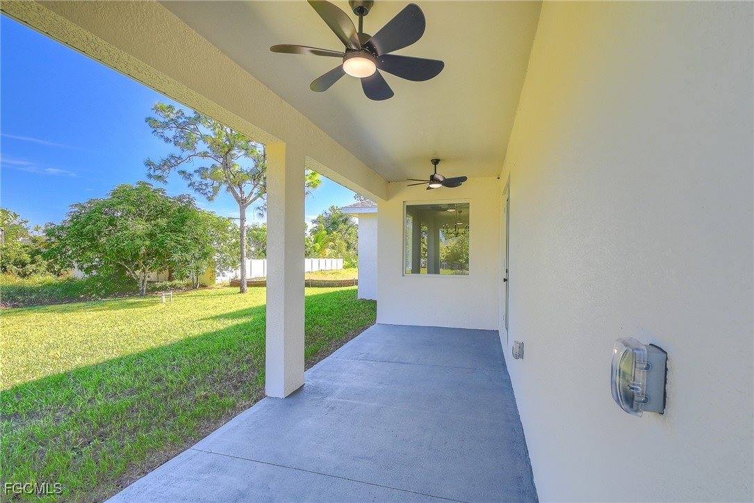 4212 34th Street SW, Lehigh Acres, FL 33976