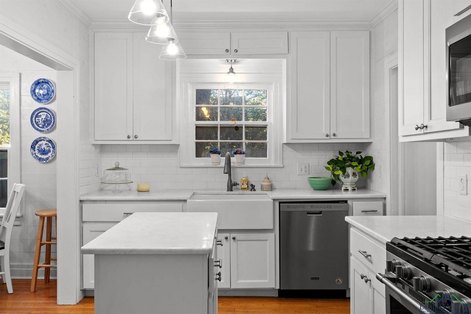 705 Mitchell, Gilmer, TX 75644