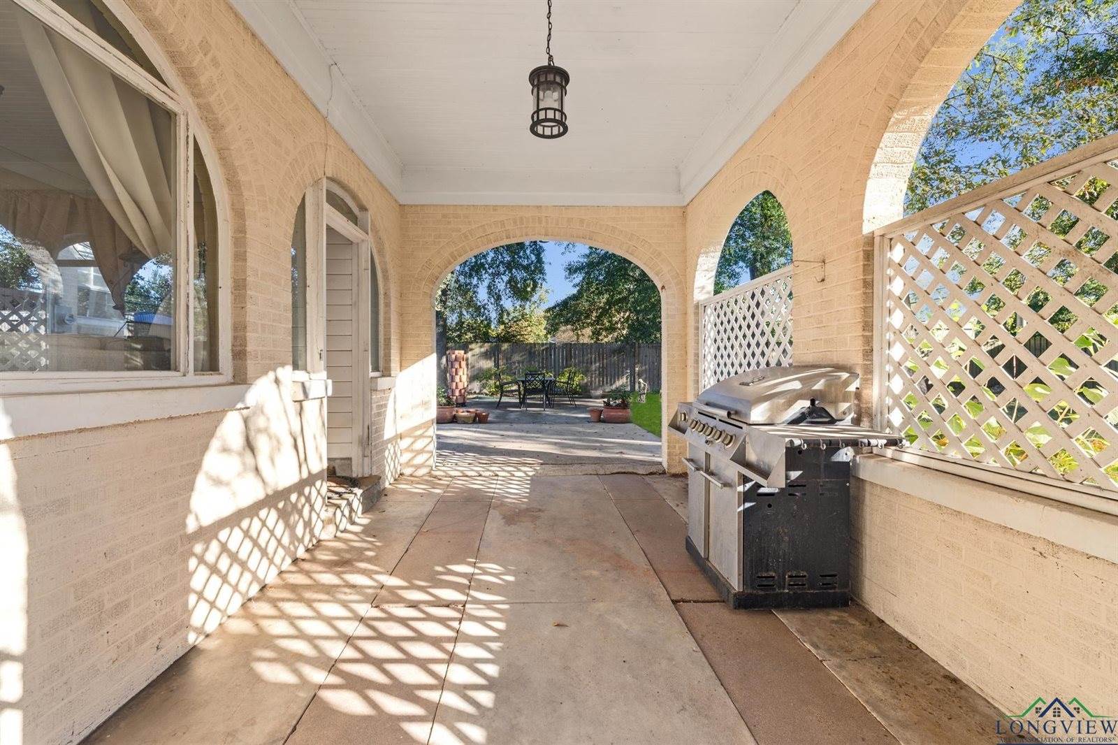 705 Mitchell, Gilmer, TX 75644