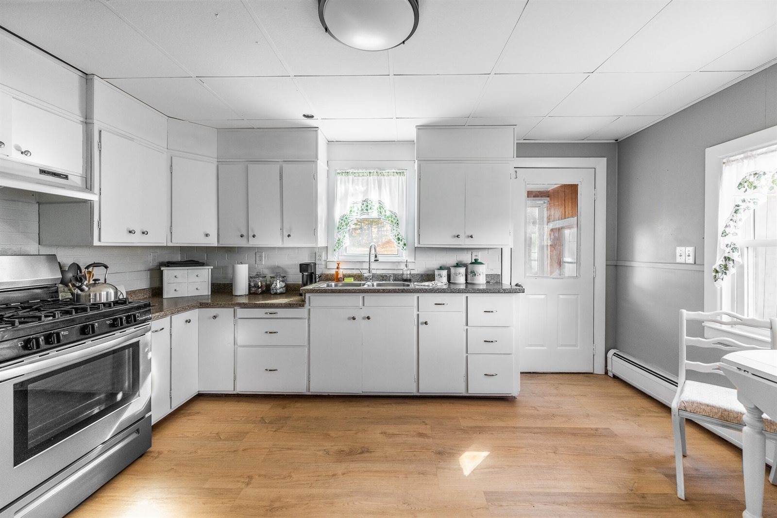 344 Enfield Road, Lincoln, ME 04457