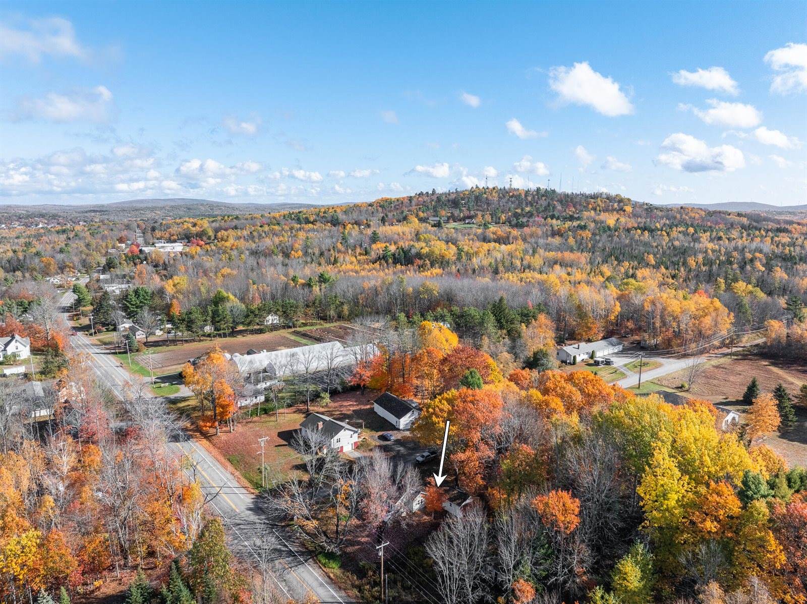 344 Enfield Road, Lincoln, ME 04457