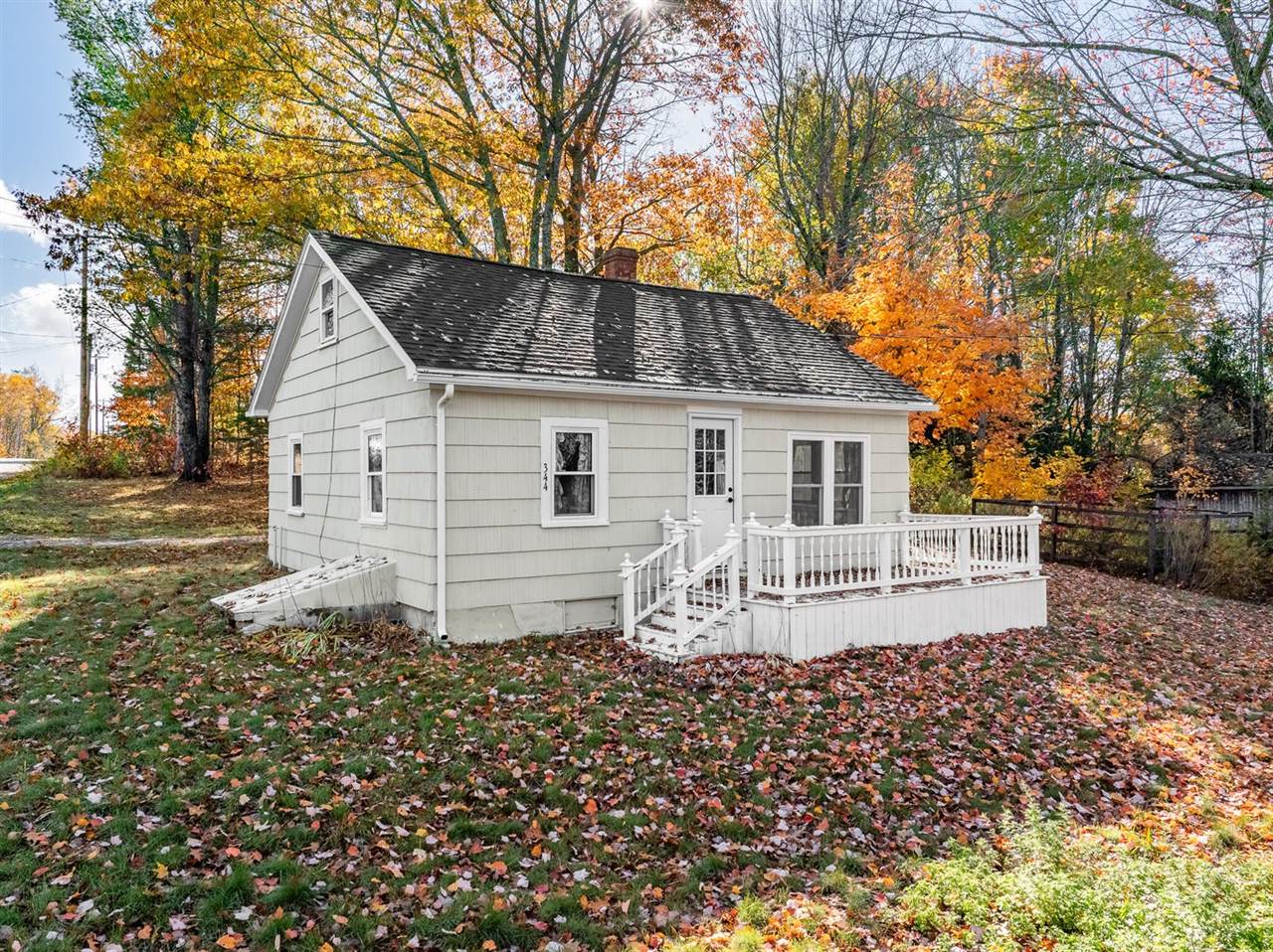 344 Enfield Road, Lincoln, ME 04457