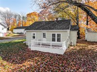 344 Enfield Road, Lincoln, ME 04457