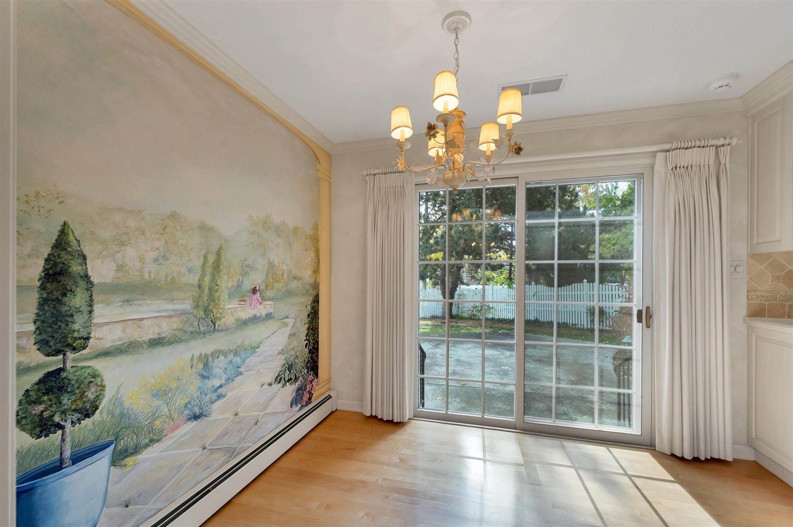 3253 Bitters Court, Green Bay, WI 54301