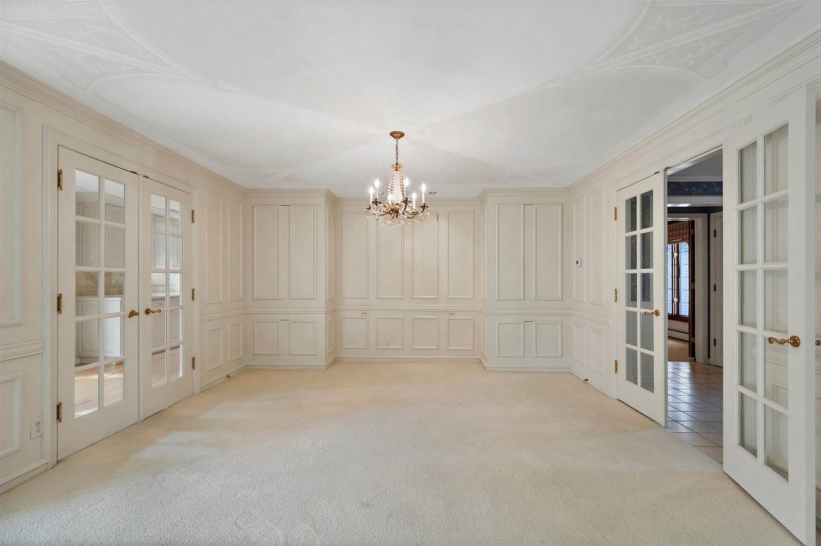 3253 Bitters Court, Green Bay, WI 54301