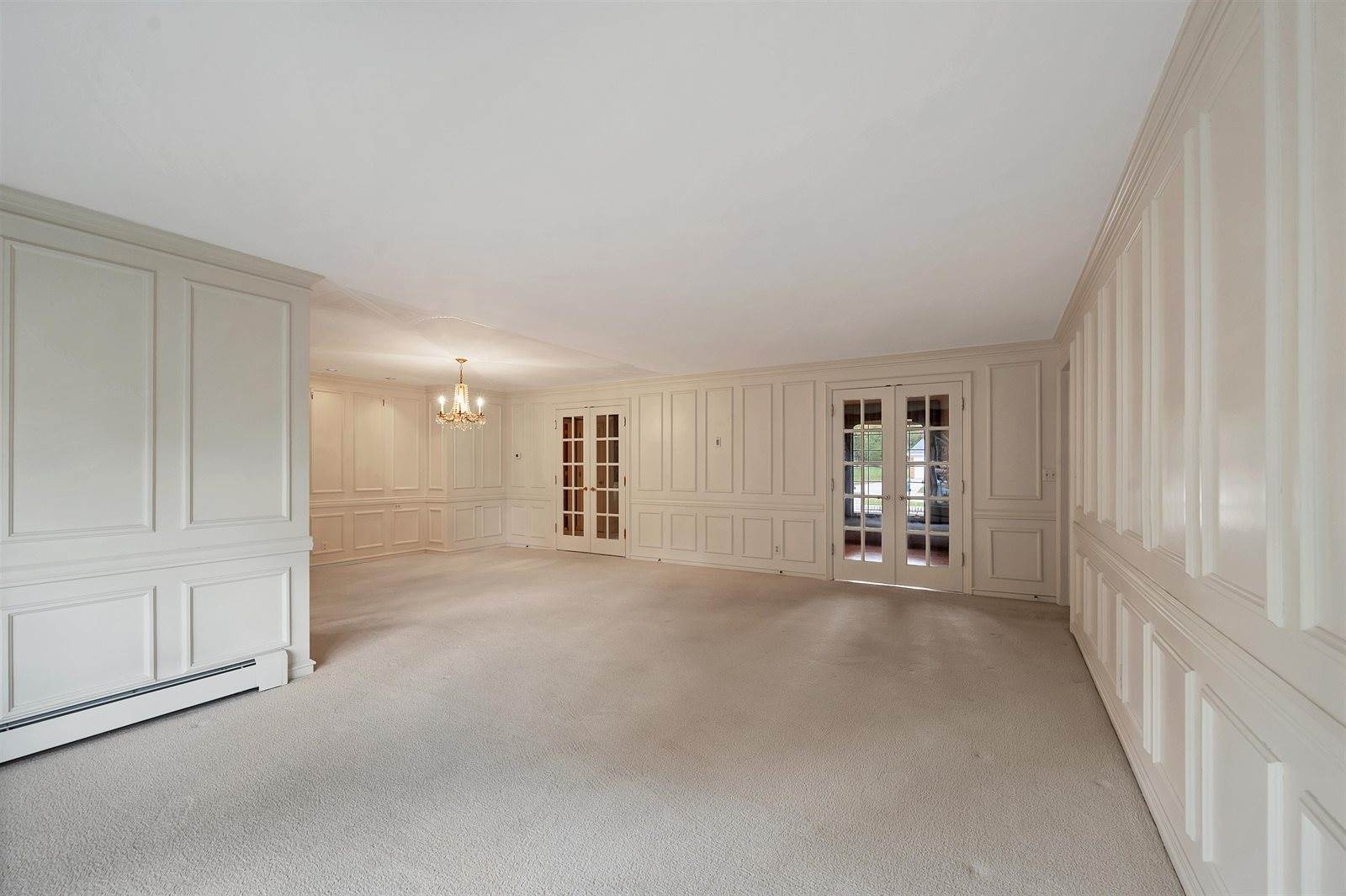 3253 Bitters Court, Green Bay, WI 54301