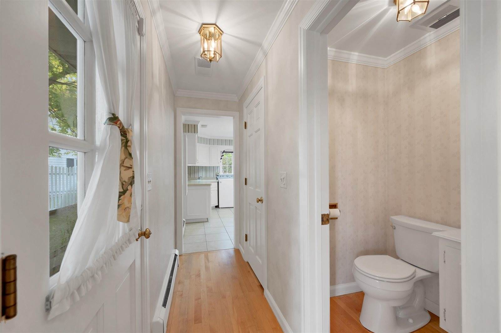 3253 Bitters Court, Green Bay, WI 54301