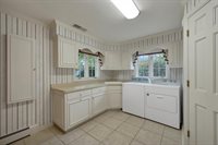 3253 Bitters Court, Green Bay, WI 54301