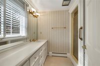 3253 Bitters Court, Green Bay, WI 54301