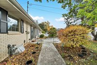 3253 Bitters Court, Green Bay, WI 54301