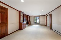 3253 Bitters Court, Green Bay, WI 54301