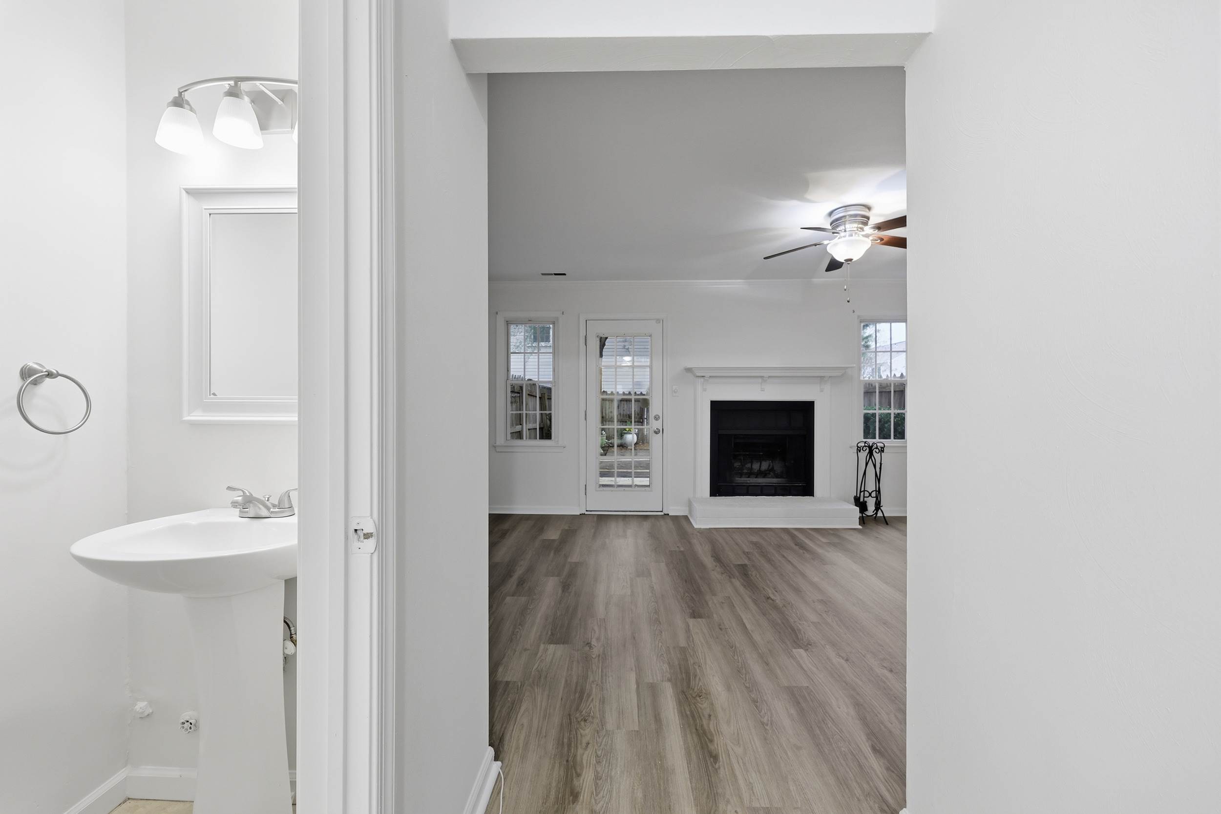 4512 Marlwood Way, Virginia Beach, VA 23462