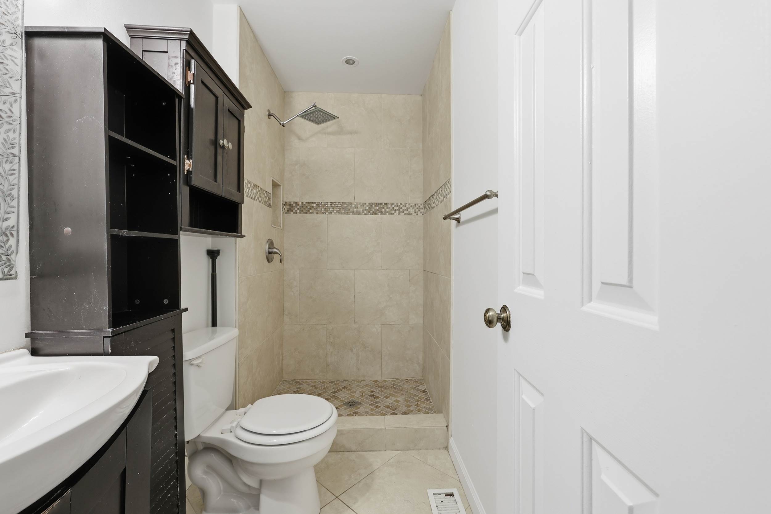 4512 Marlwood Way, Virginia Beach, VA 23462