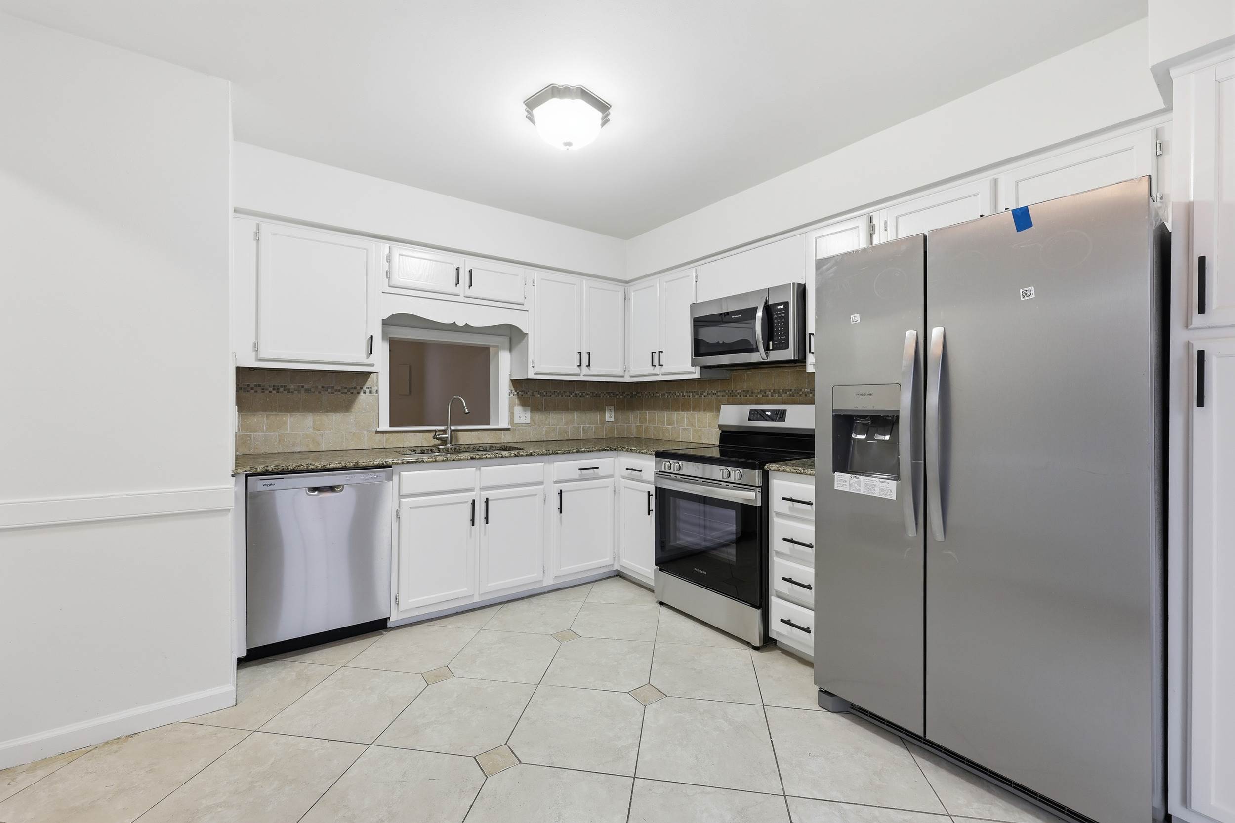 4512 Marlwood Way, Virginia Beach, VA 23462