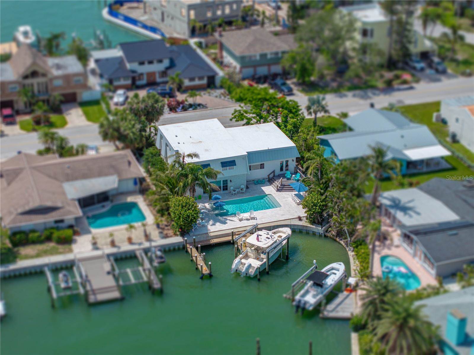 829 59TH Avenue, Saint Pete Beach, FL 33706