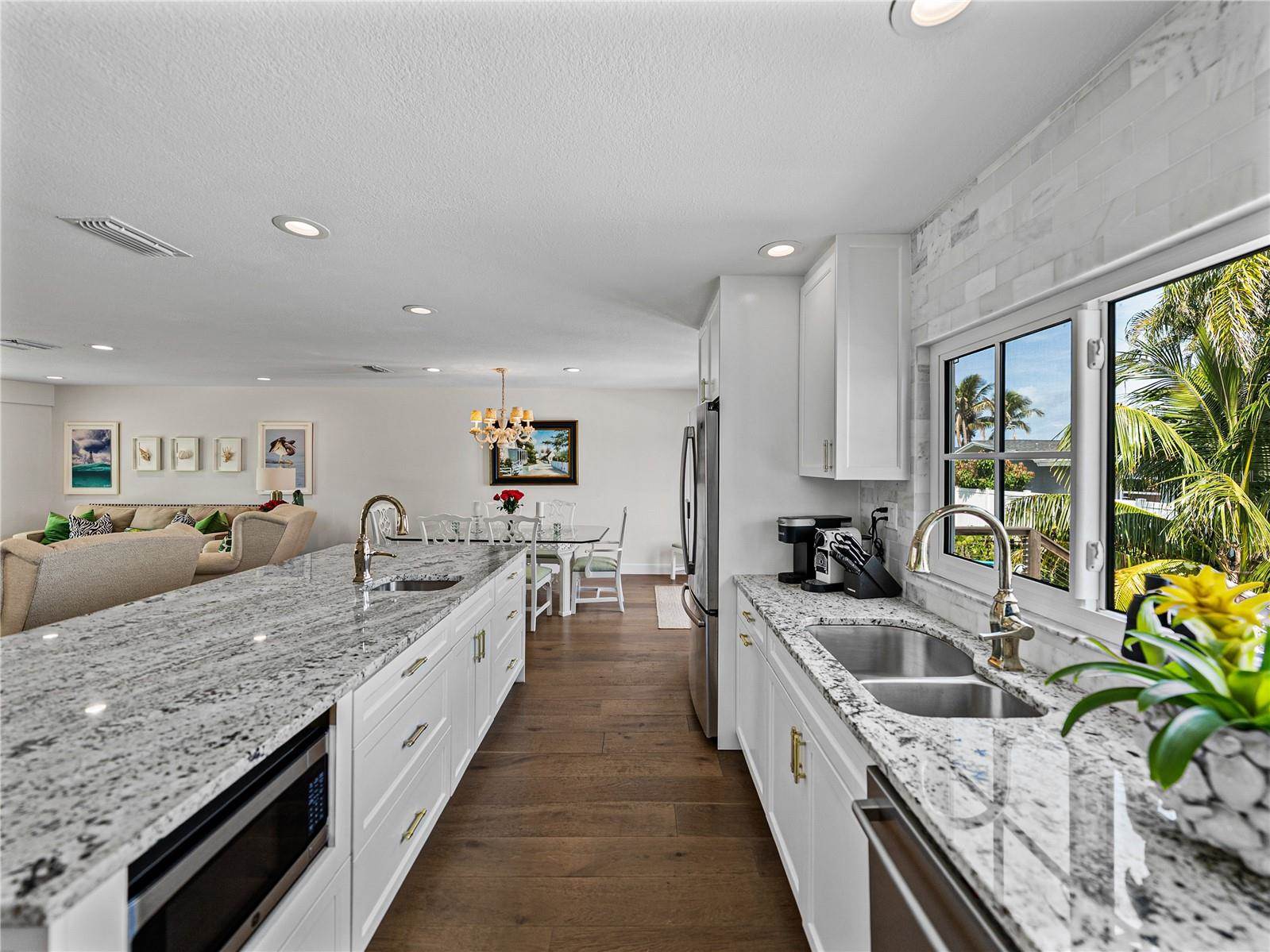 829 59TH Avenue, Saint Pete Beach, FL 33706