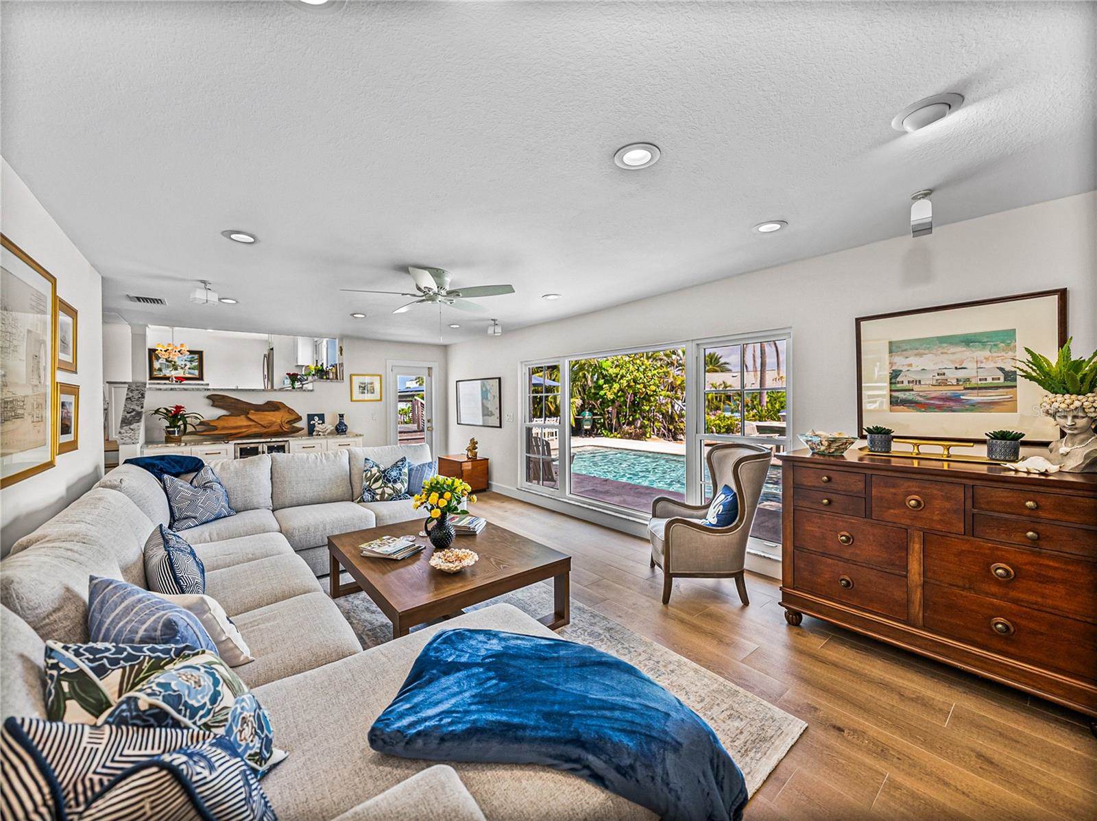 829 59TH Avenue, Saint Pete Beach, FL 33706