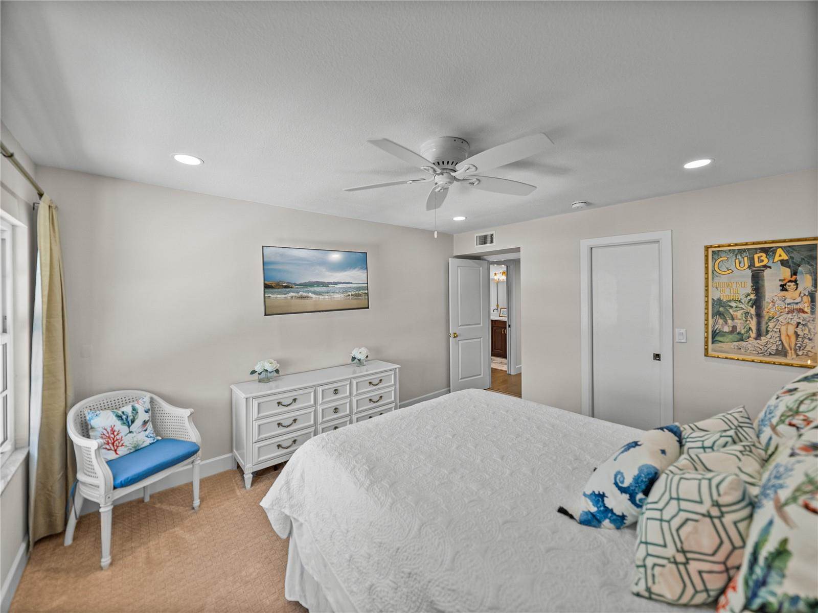 829 59TH Avenue, Saint Pete Beach, FL 33706