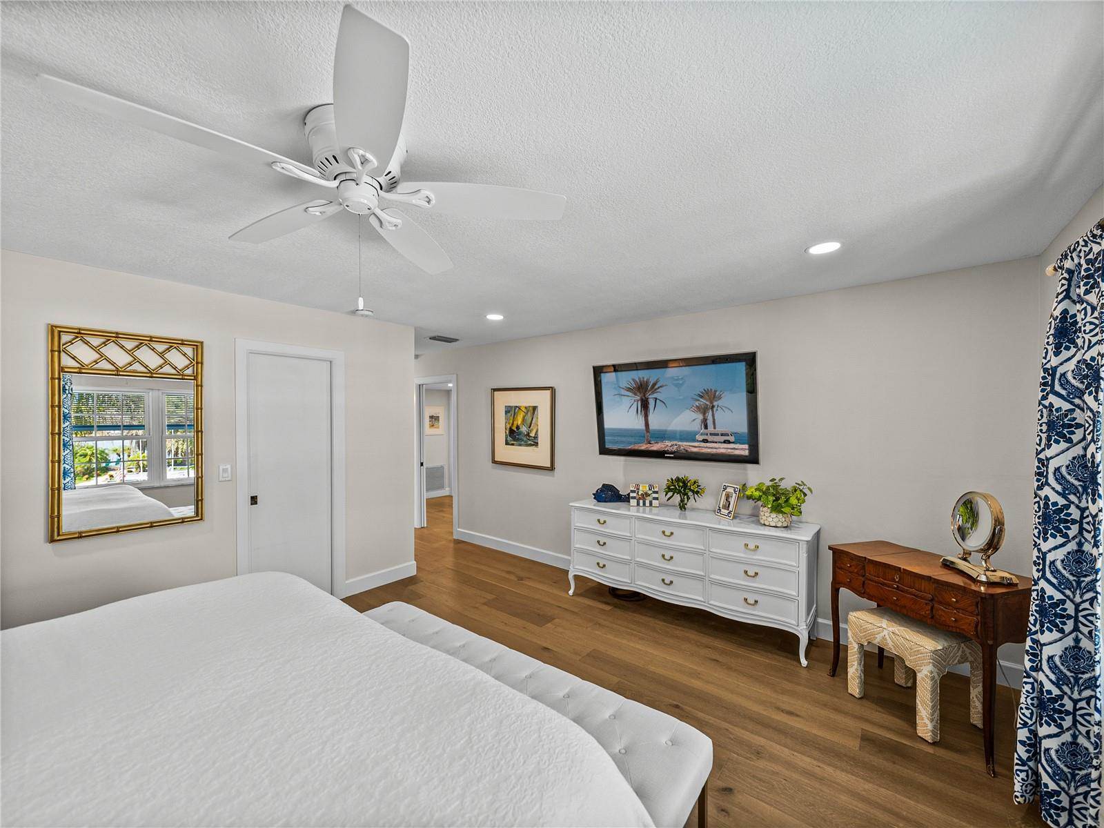 829 59TH Avenue, Saint Pete Beach, FL 33706