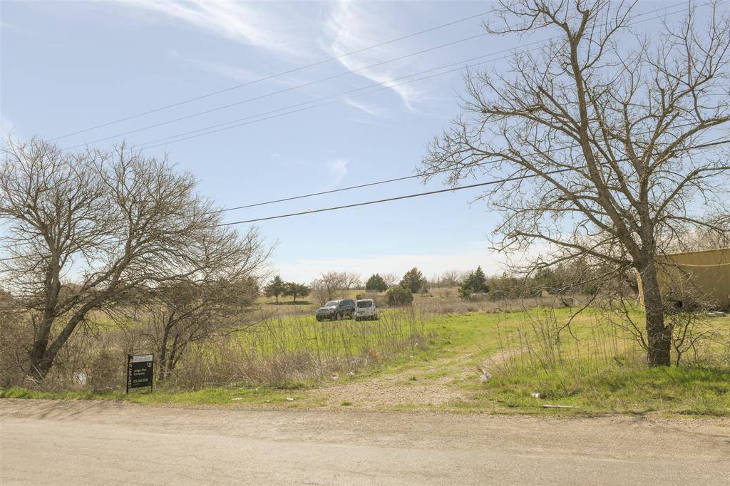 4590 Old Fort Worth Road, Midlothian, TX 76065