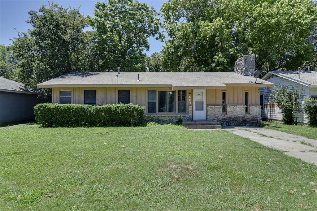 607 North Wood Street, Cleburne, TX 76033