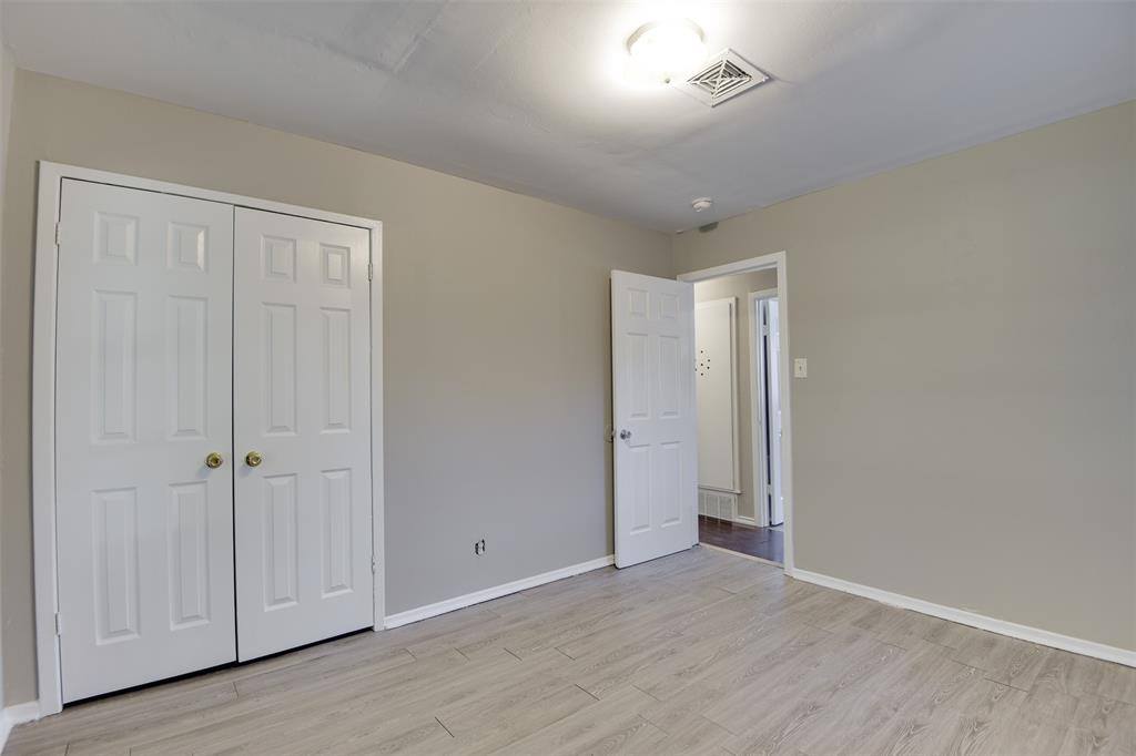 607 North Wood Street, Cleburne, TX 76033