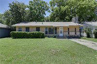 607 North Wood Street, Cleburne, TX 76033